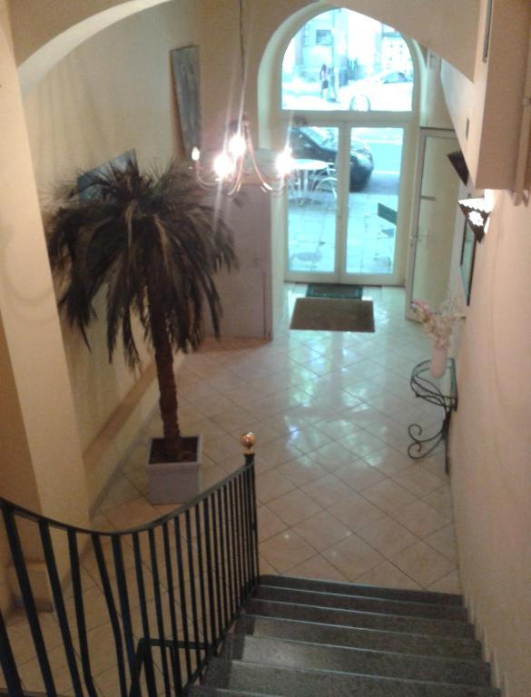 Hotel Univers Bastia  Ngoại thất bức ảnh