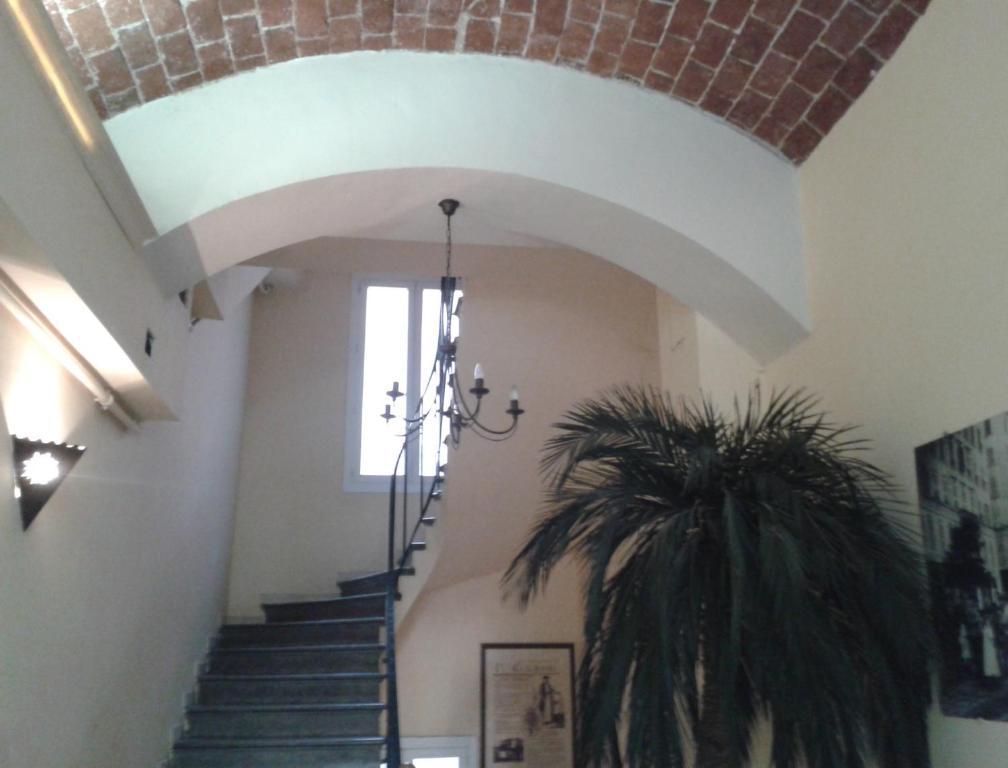 Hotel Univers Bastia  Ngoại thất bức ảnh